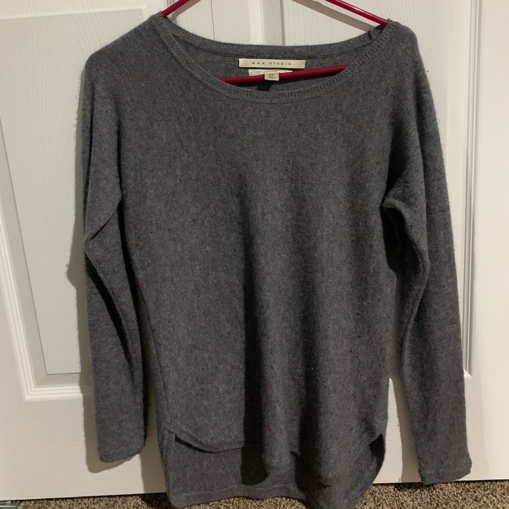 gray sweater